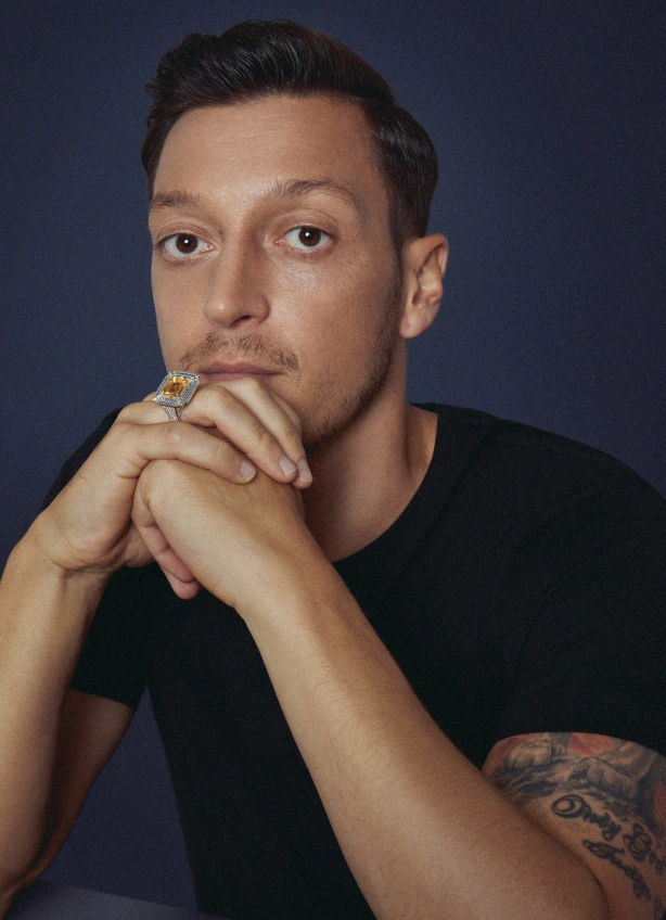 Mesut Özil